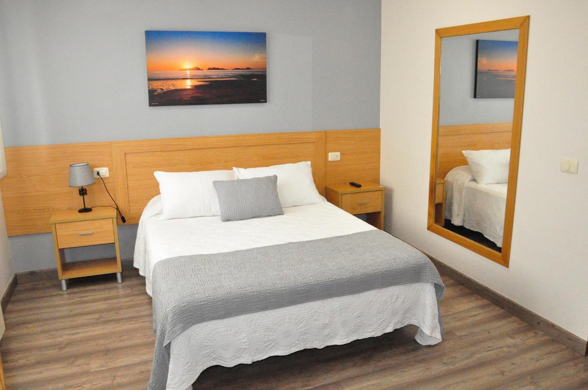 Hostal Paz Гондомар Экстерьер фото