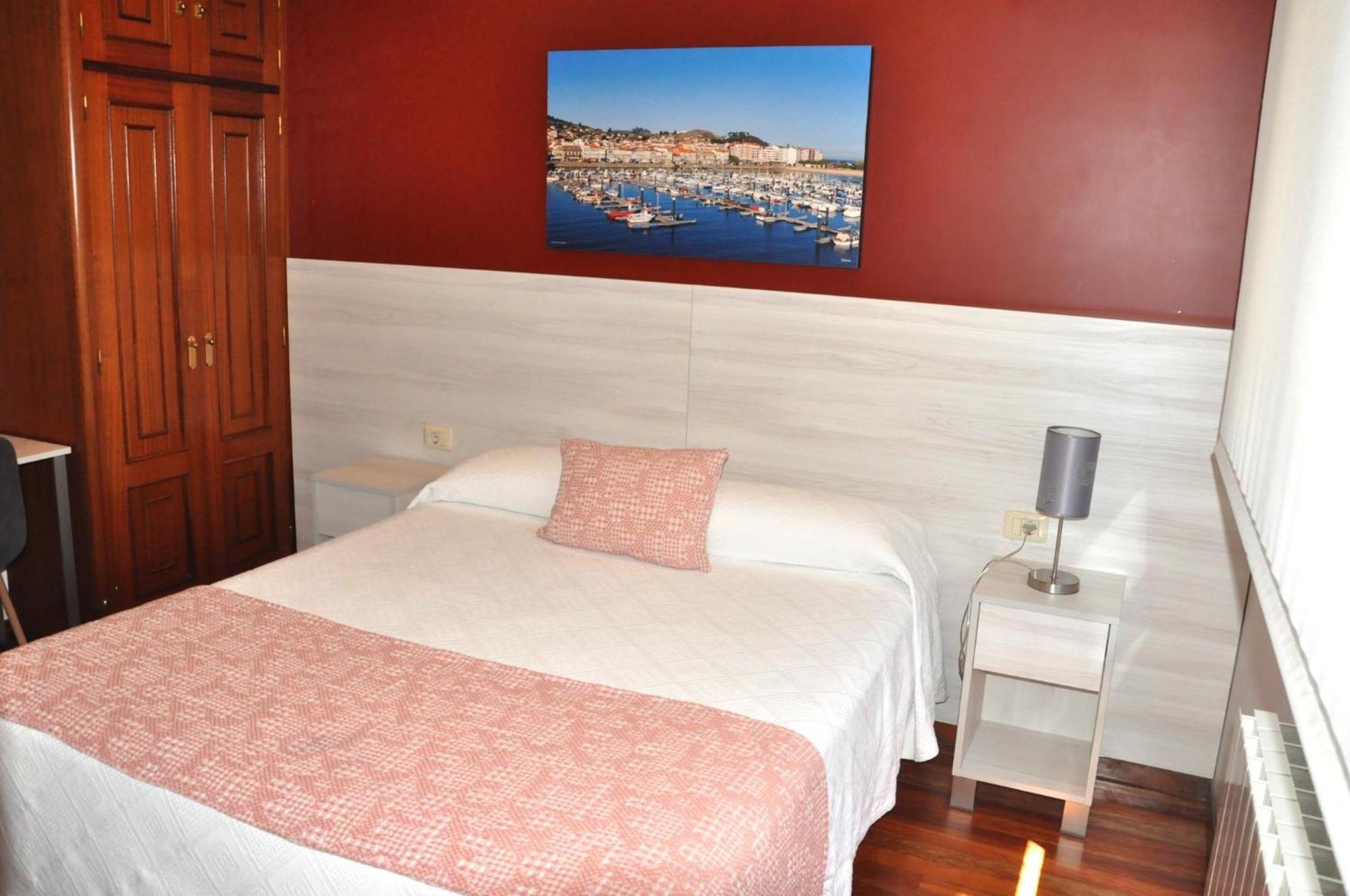 Hostal Paz Гондомар Экстерьер фото