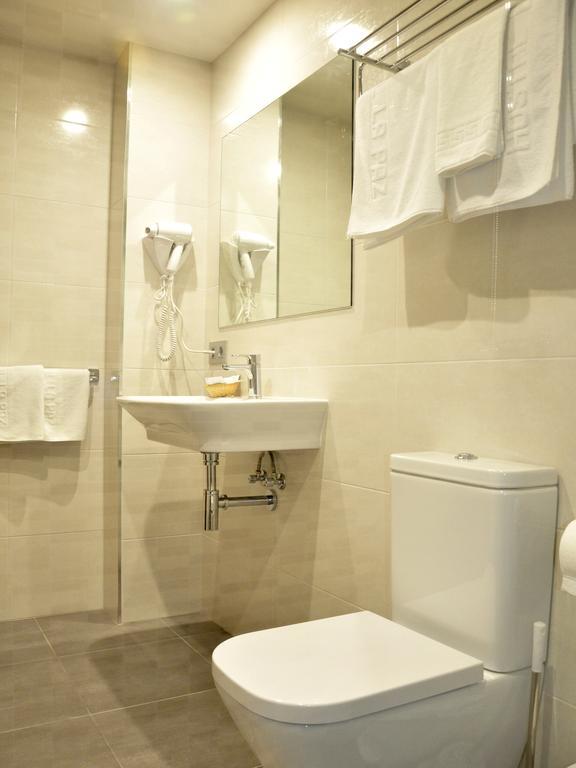 Hostal Paz Гондомар Экстерьер фото